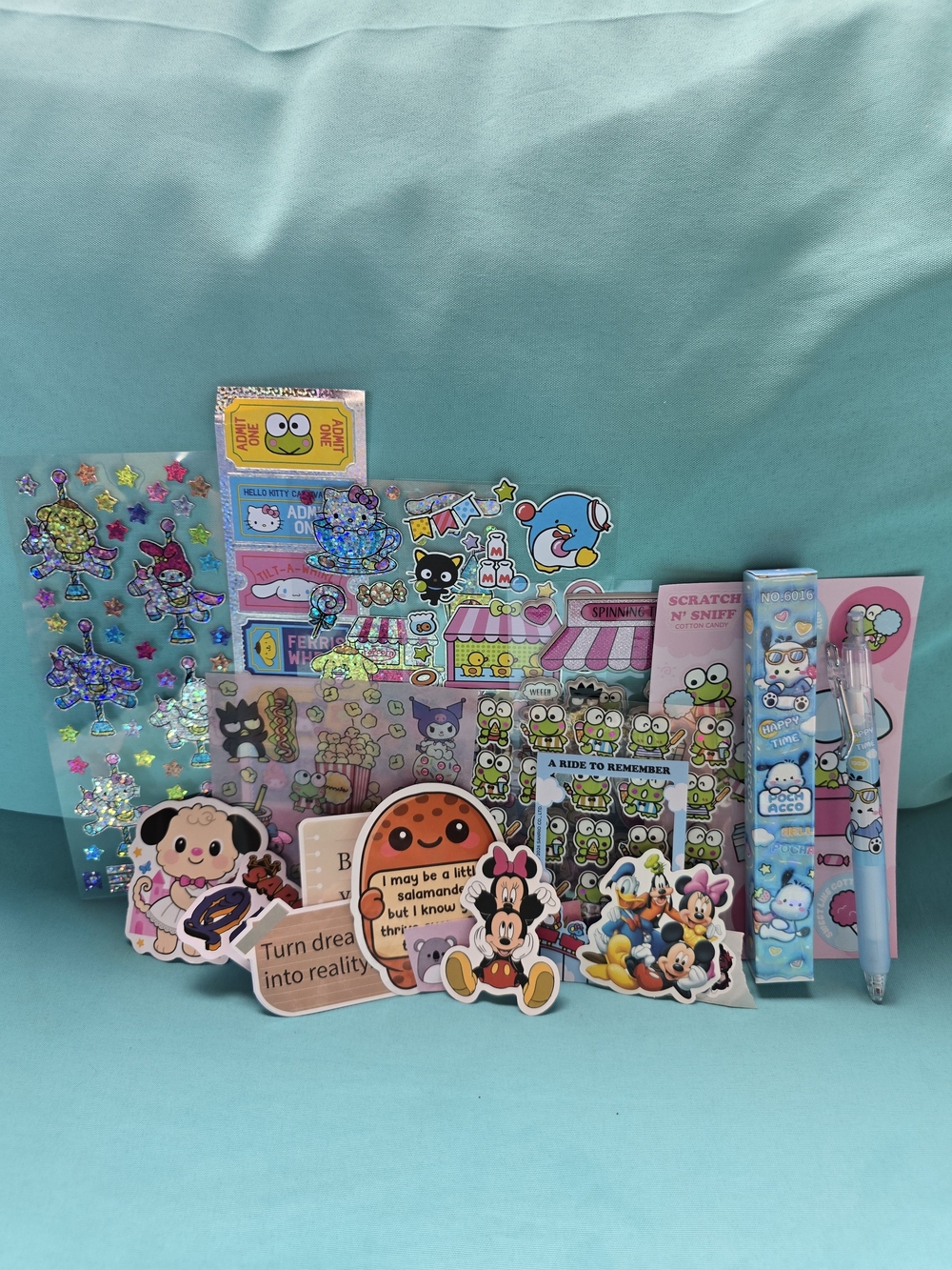 Hello Kitty & Pochacco Assorted Stickers & Pen